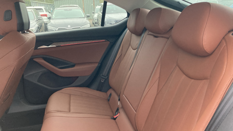 Skoda Superb 2.0 TDI SE L 5dr DSG Diesel Hatchback